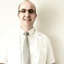 Uzm. Dr. Ümit Sarp fotoğraf 1