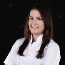 Dt. Gülden Akgül
