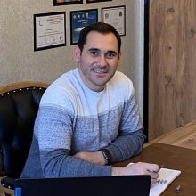 Op. Dr. Serkan Erkuş