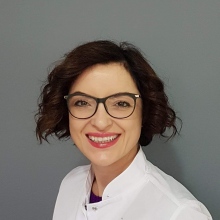 Dt. Tuğba Tıknas
