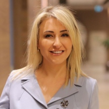Dr. Özge Aydın