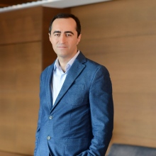 Doç. Dr. Ertuğrul Karahanoğlu