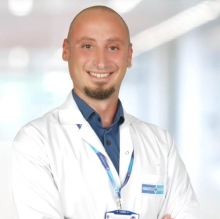 Op. Dr. Adil Güçal Güçlü