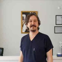 Op. Dr. Yüksel Aydın