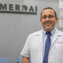 Op. Dr. Ömer Dai fotoğraf 2