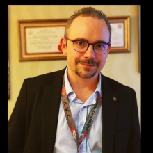Doç. Dr. Emre Selçuk