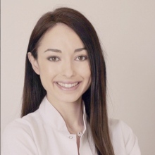 Uzm. Dt. Sıla Bilgin Yener fotoğraf 1