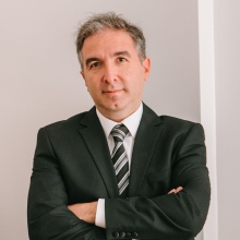 Prof. Dr. Adnan Fuat Büyüklü