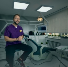 Dr. Dt. Hakan Demirel fotoğraf 1