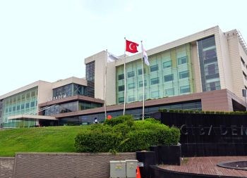 Özel Acıbadem Maslak Hastanesi