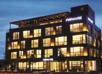 Özel Esteworld Altunizade Cerrahi Kompleksi