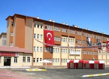 Sivas Cumhuriyet Üniversitesi Kalp Hastalıkları Merkezi
