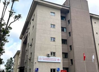 Aliya İzzetbegoviç Semt Polikliniği