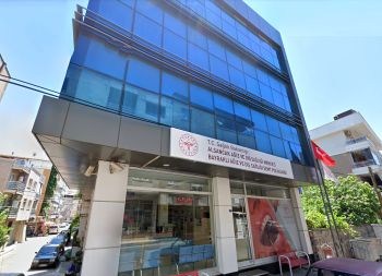 Bayraklı Ağız ve Diş Sağlığı Polikliniği