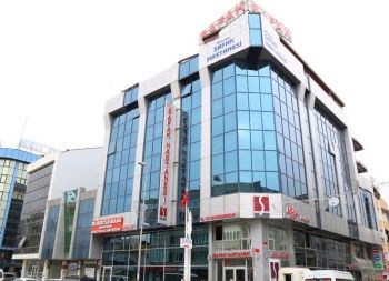 Özel İstanbul Şafak Hastanesi