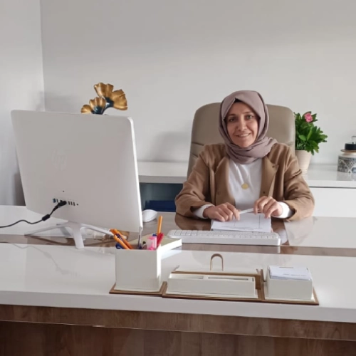 Aile Danışmanı Arife Ateş