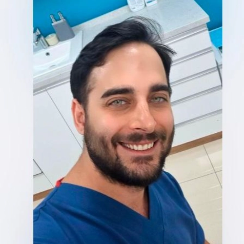 Dt. Bora Özmen