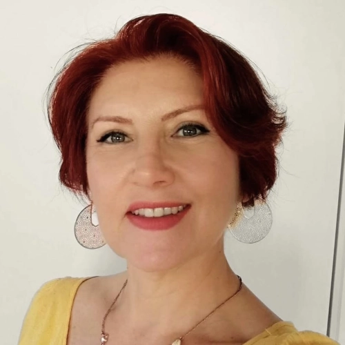 Dr. Alev Şahin