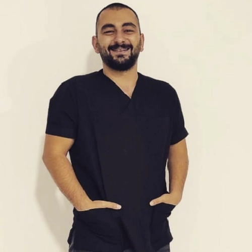 Dt. Ahmet Adil Çelik