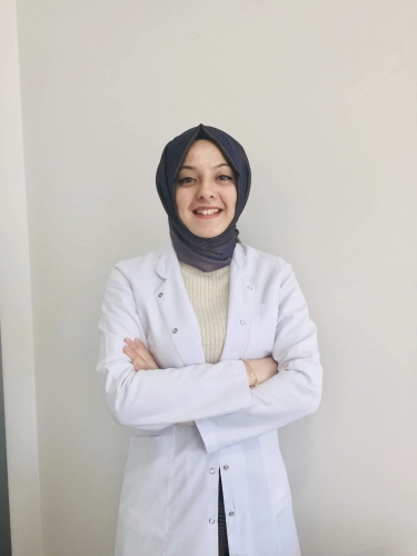Dyt. Büşra Eroğlu