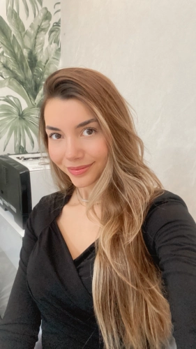 Dyt. Deniz Özün