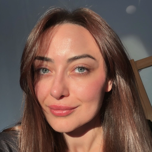 Ergoterapist Zeynep Dede