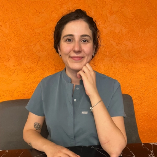 Dt. Ezgi Nur Demir