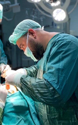 Doç. Dr. Kadir Özdamar