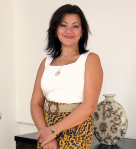Op. Dr. Hülya Kula
