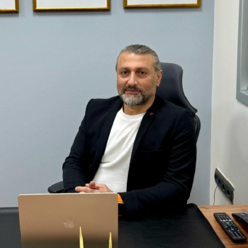 Op. Dr. Muharrem Karacaer