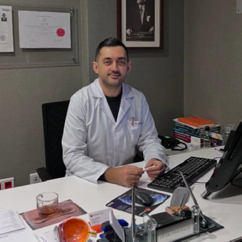 Op. Dr. Onur Polat