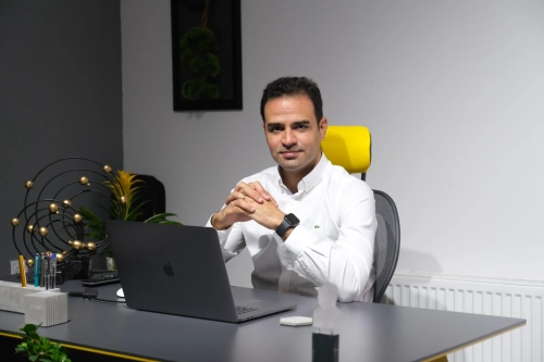 Op. Dr. Poyraz Şahin