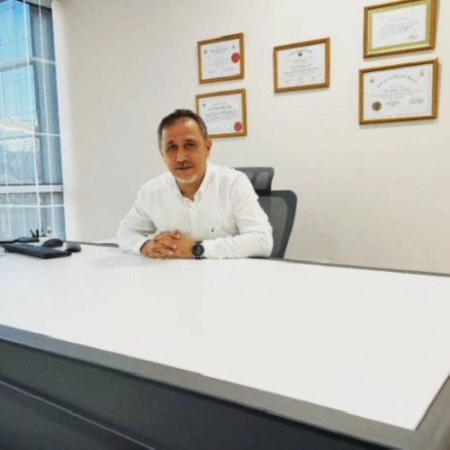 Prof. Dr. Levent Yeniay