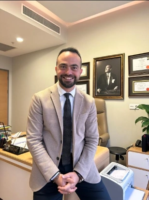Prof. Dr. Özgür Kan
