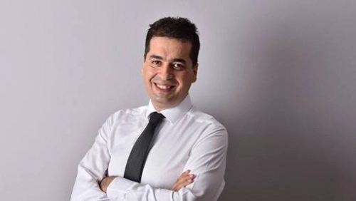 Prof. Dr. Yiğit Özer Tiftikcioğlu