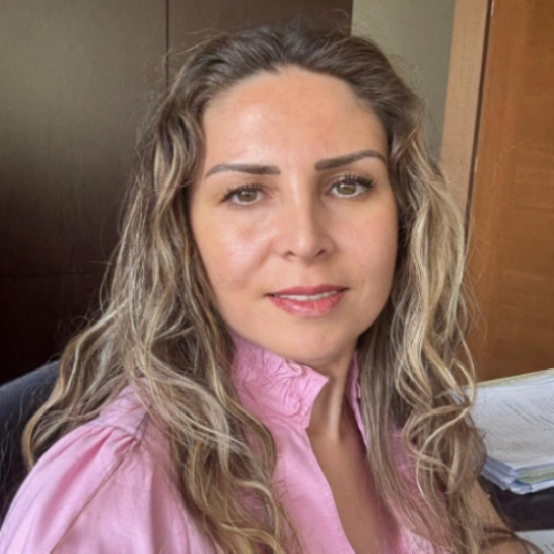 Aile Danışmanı Reyhan Ülker