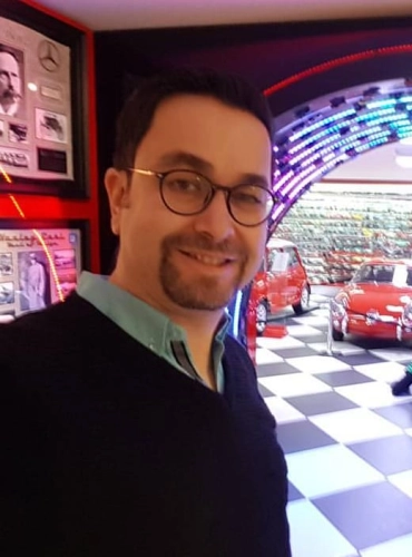 Uzm. Dr. Bülent Uygur