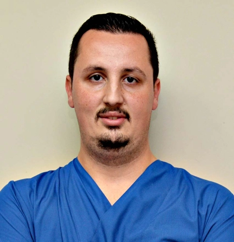 Uzm. Dr. Dt. Göktuğ Okkan