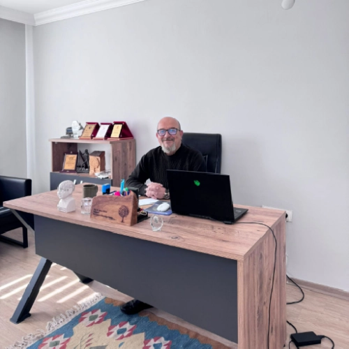 Uzm. Dr. Ekrem Güney