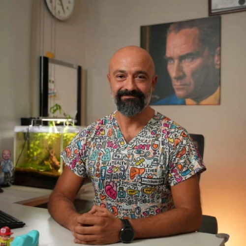 Uzm. Dr. Seçkin Kurt