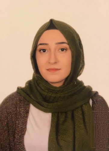 Uzman Dil ve Konuşma Terapisti Elif Nur Akdemir Çiçek